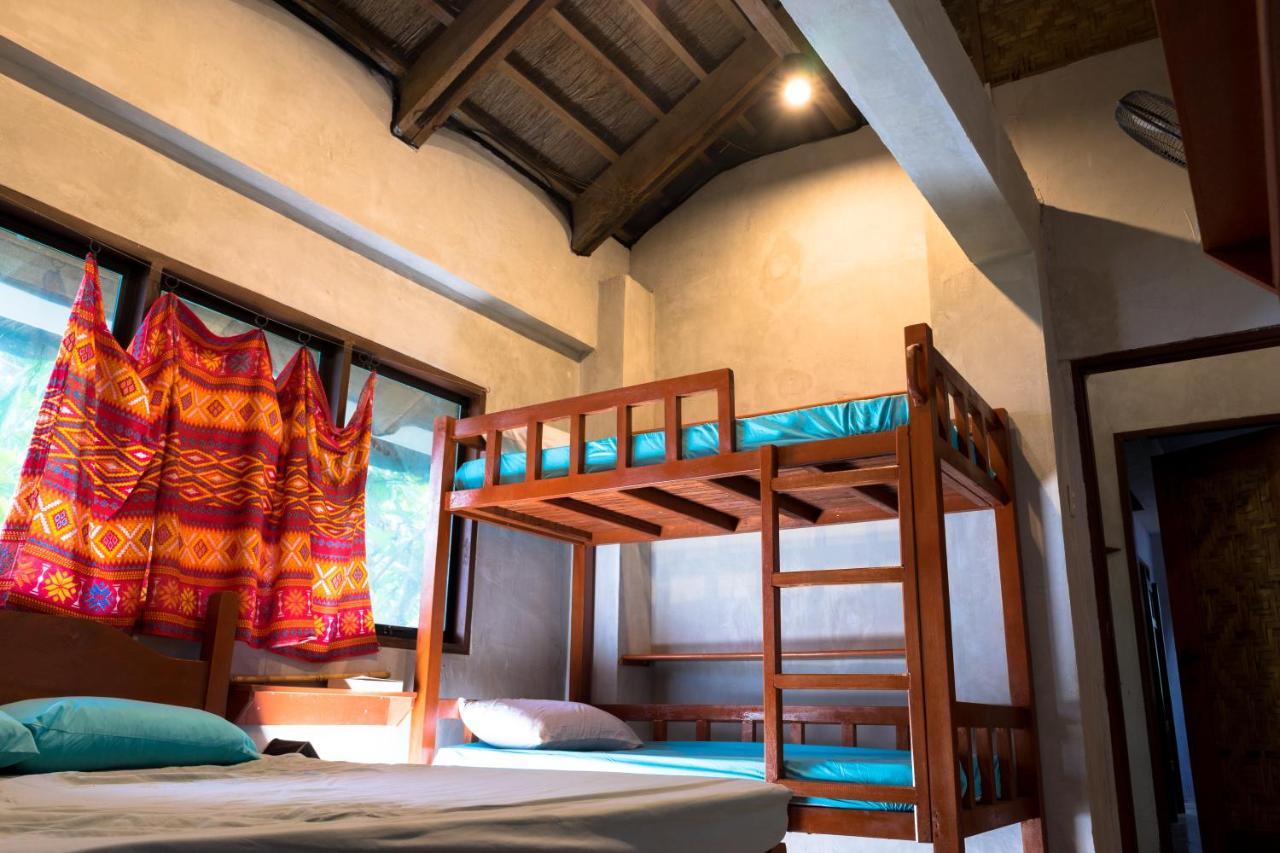 Sinag Hostel (Adults Only) General Luna  Ngoại thất bức ảnh