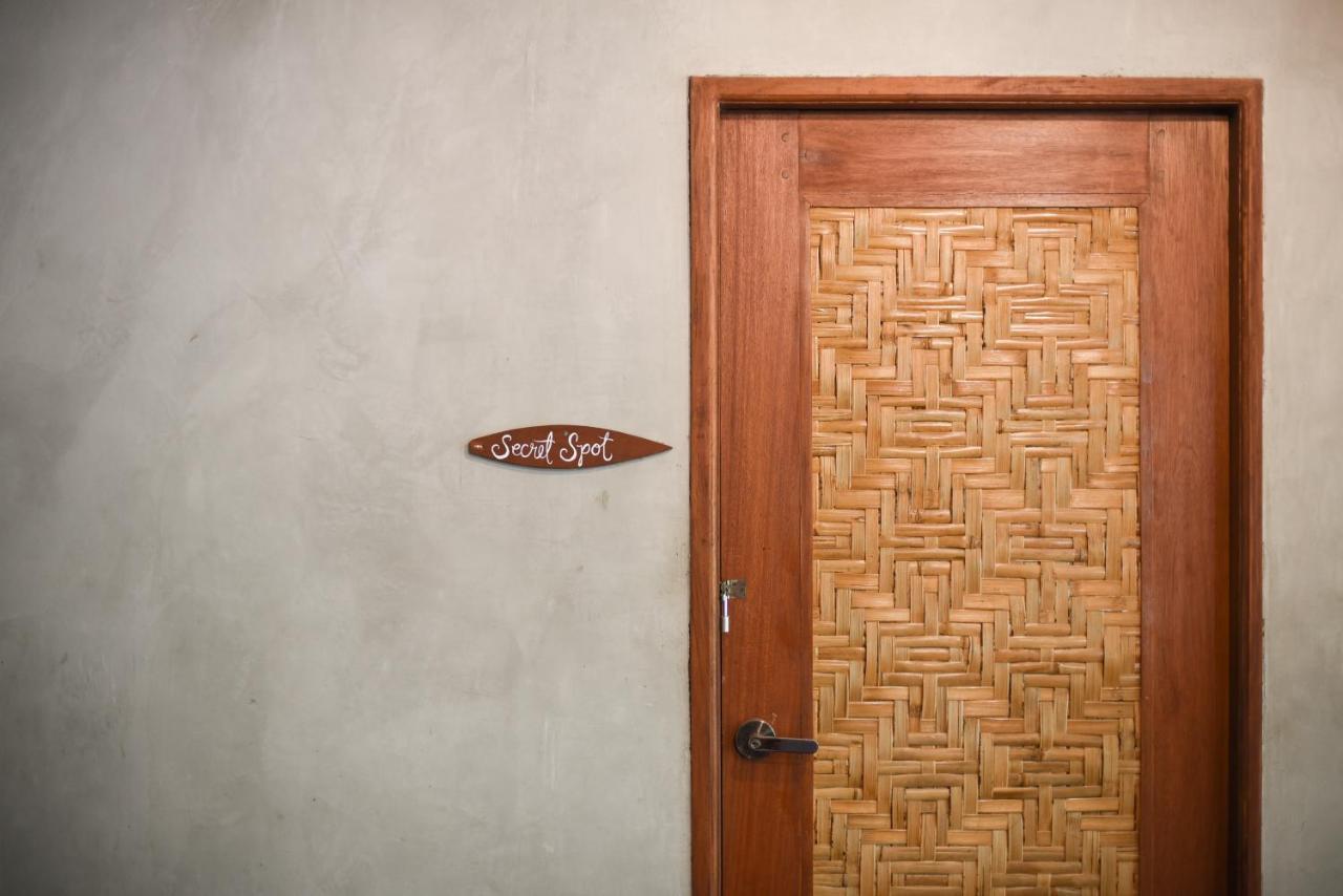 Sinag Hostel (Adults Only) General Luna  Ngoại thất bức ảnh