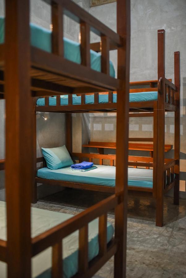 Sinag Hostel (Adults Only) General Luna  Ngoại thất bức ảnh