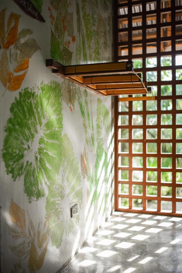 Sinag Hostel (Adults Only) General Luna  Ngoại thất bức ảnh