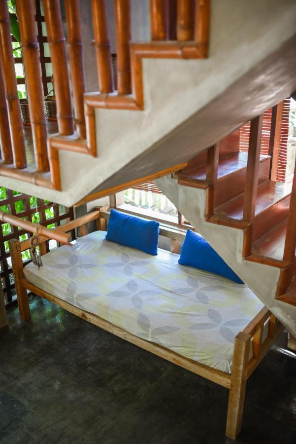 Sinag Hostel (Adults Only) General Luna  Ngoại thất bức ảnh