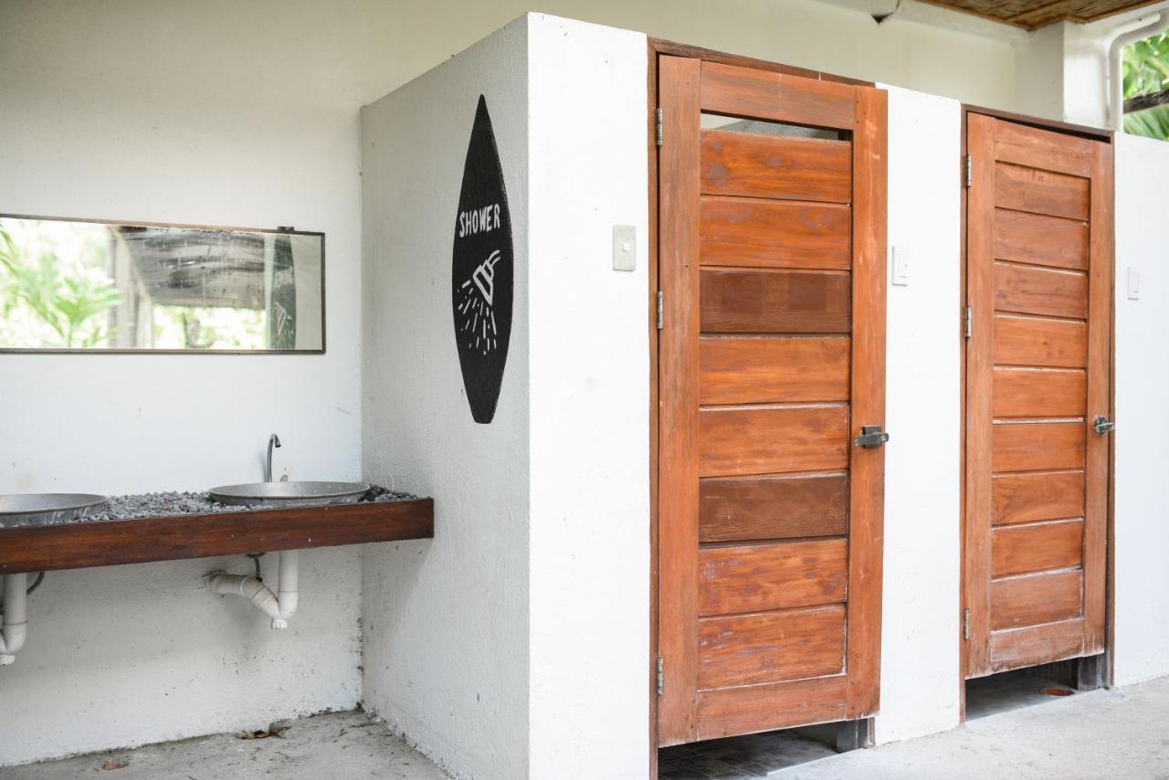 Sinag Hostel (Adults Only) General Luna  Ngoại thất bức ảnh