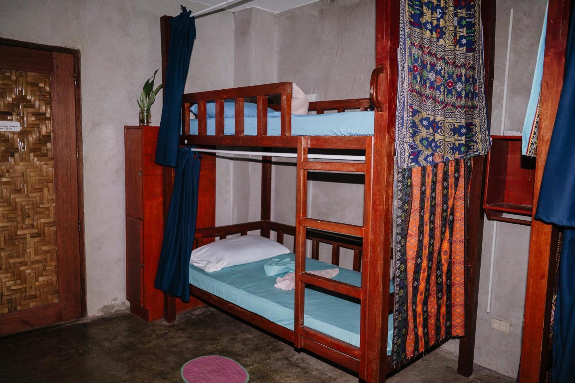 Sinag Hostel (Adults Only) General Luna  Ngoại thất bức ảnh