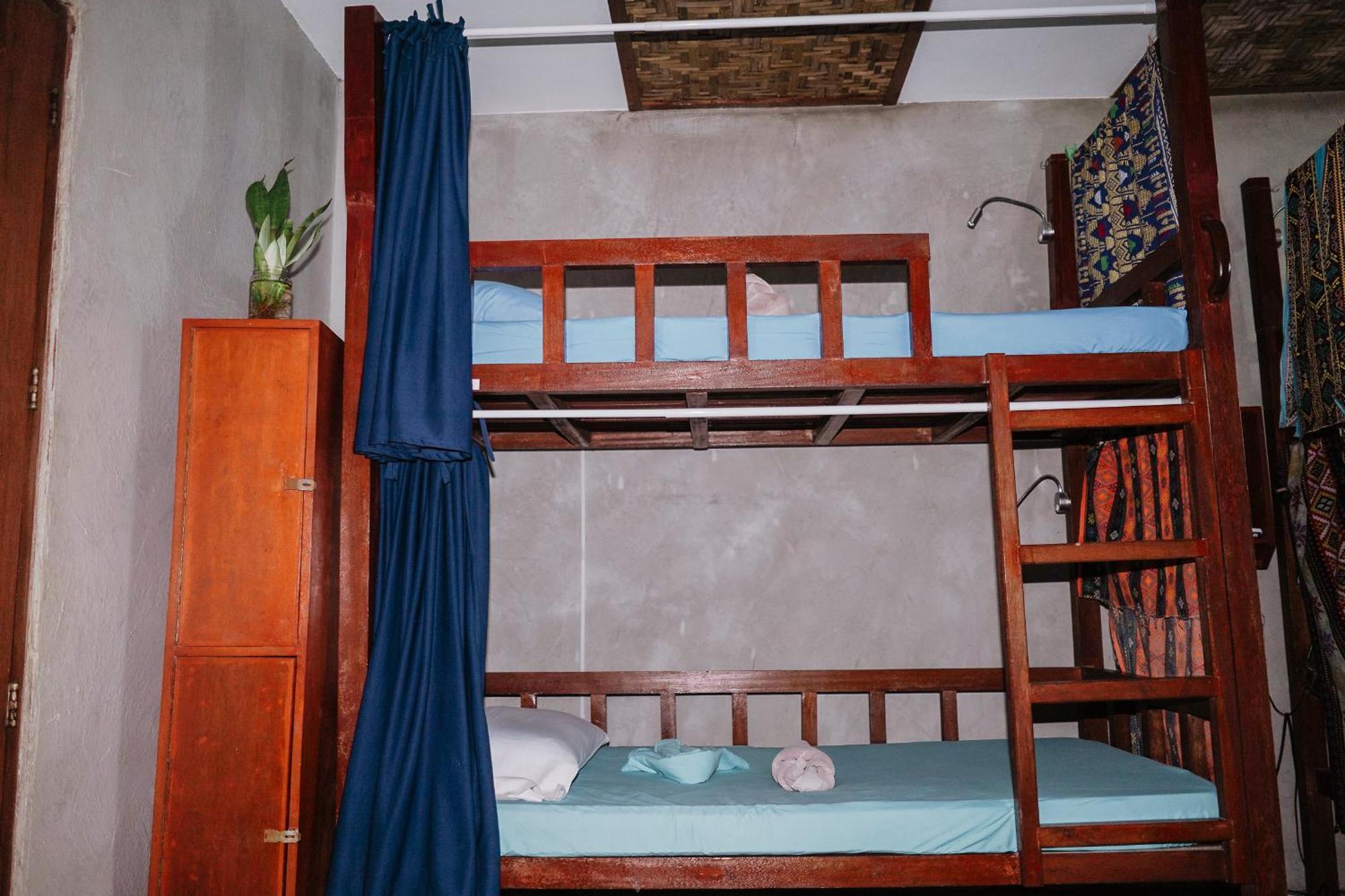Sinag Hostel (Adults Only) General Luna  Ngoại thất bức ảnh